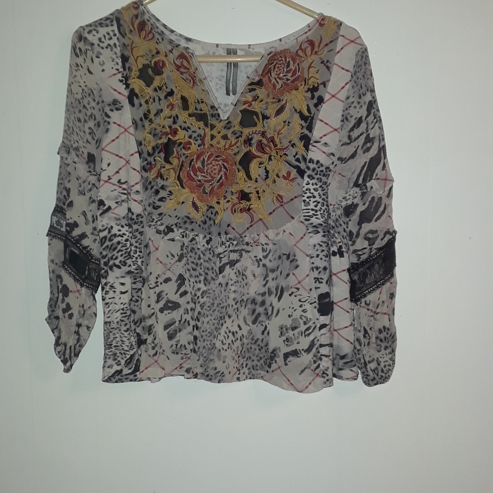 Blouse